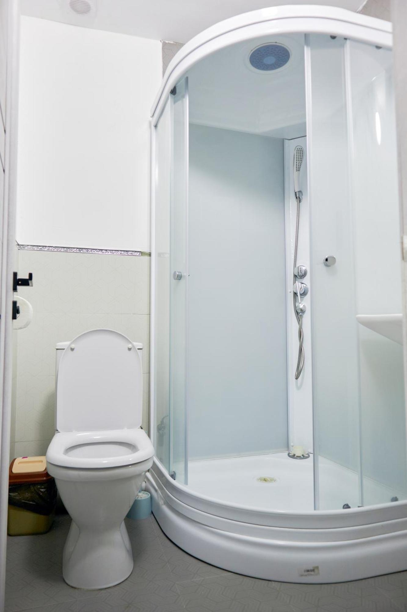 Sweet Vibe Hotel Алма Ата Екстериор снимка