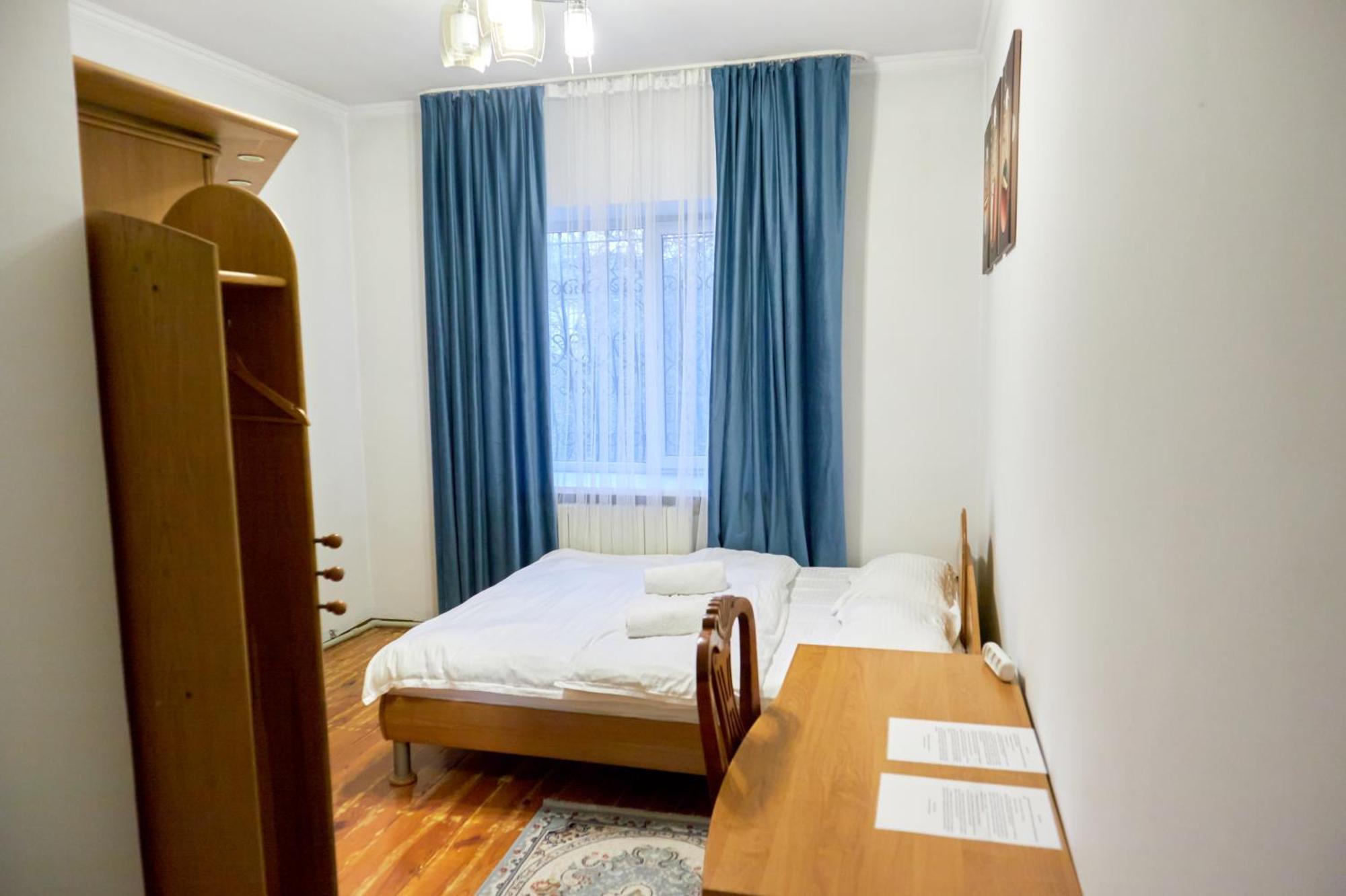 Sweet Vibe Hotel Алма Ата Екстериор снимка